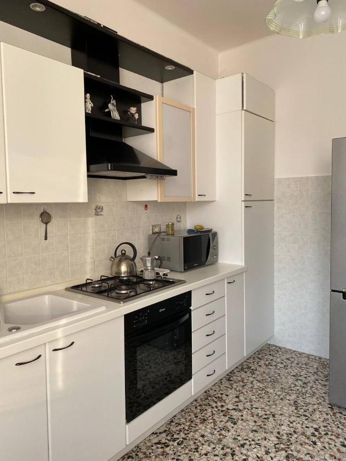Max And Sea Parking Free Street Apartamento *